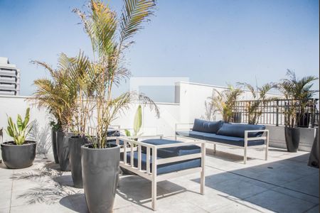 Apartamento à venda com 24m², 1 quarto e sem vagaÁrea comum - Piscina