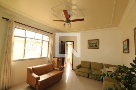 Sala de casa para alugar com 2 quartos, 100m² em Cascadura, Rio de Janeiro