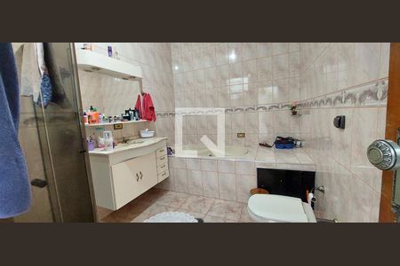 Casa à venda com 125m², 3 quartos e 2 vagasBanheiro 1