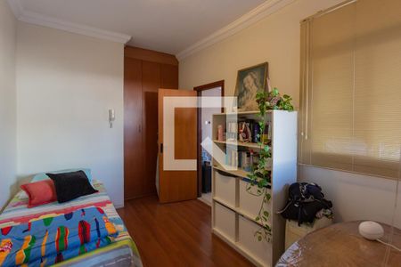 Apartamento à venda com 180m², 4 quartos e 3 vagas Apartamento à venda com 180m², 4 quartos e 3 vagasSuíte 2