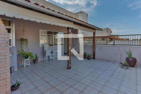 Apartamento à venda com 180m², 4 quartos e 3 vagas Apartamento à venda com 180m², 4 quartos e 3 vagasCobertura