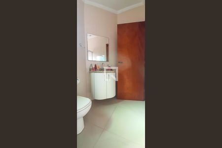 Casa à venda com 248m², 3 quartos e 6 vagas Casa à venda com 248m², 3 quartos e 6 vagasBanheiro da Suíte 3