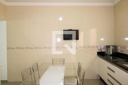 Casa à venda com 248m², 3 quartos e 6 vagas Casa à venda com 248m², 3 quartos e 6 vagasCozinha