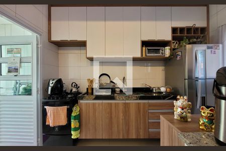 Casa à venda com 126m², 3 quartos e 2 vagas Casa à venda com 126m², 3 quartos e 2 vagasCozinha