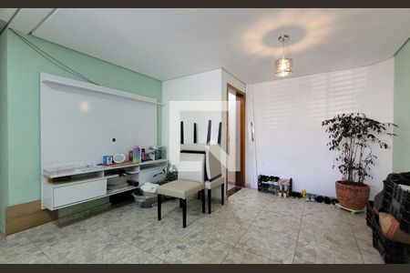 Casa à venda com 126m², 3 quartos e 2 vagas Casa à venda com 126m², 3 quartos e 2 vagasSala 2