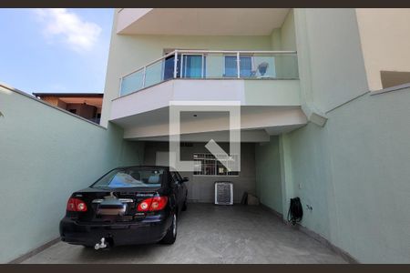 Casa à venda com 126m², 3 quartos e 2 vagas Casa à venda com 126m², 3 quartos e 2 vagasGaragem