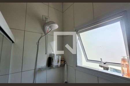 Casa à venda com 126m², 3 quartos e 2 vagas Casa à venda com 126m², 3 quartos e 2 vagasBanheiro