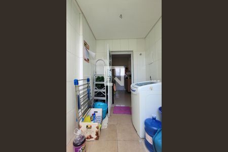 Casa à venda com 126m², 3 quartos e 2 vagas Casa à venda com 126m², 3 quartos e 2 vagasLavanderia