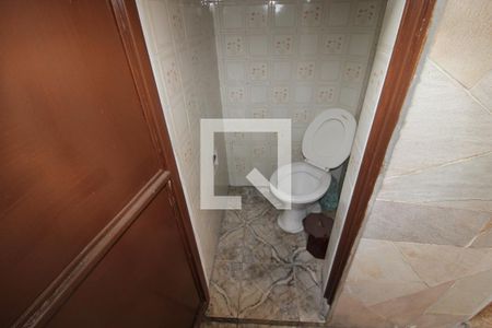 Casa à venda com 64m², 2 quartos e sem vagaLavabo