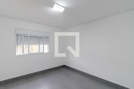Casa à venda com 356m², 4 quartos e 2 vagas Casa à venda com 356m², 4 quartos e 2 vagasEdicula