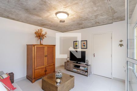 Casa à venda com 356m², 4 quartos e 2 vagas Casa à venda com 356m², 4 quartos e 2 vagasSala de Tv e Som