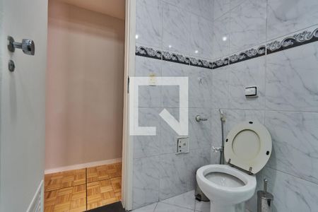 Apartamento à venda com 144m², 3 quartos e 2 vagasBanheiro Social