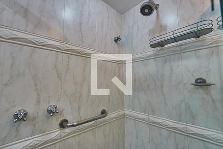 Apartamento à venda com 144m², 3 quartos e 2 vagasBanheiro Suite