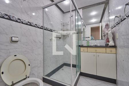 Apartamento à venda com 144m², 3 quartos e 2 vagasBanheiro Social