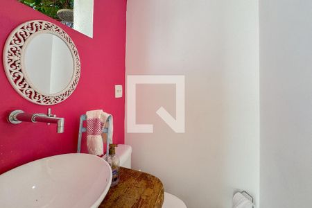 Casa de condomínio para alugar com 110m², 2 quartos e 1 vaga Casa de condomínio para alugar com 110m², 2 quartos e 1 vagaBanheiro de Serviço