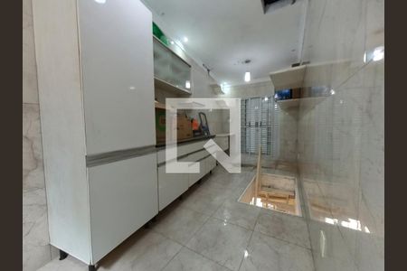 Casa à venda com 200m², 3 quartos e 2 vagasLavanderia Segundo Piso