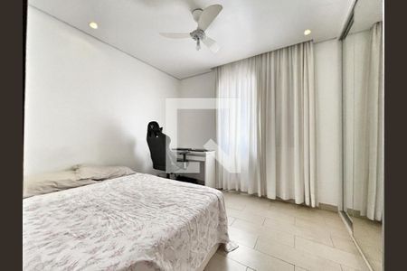 Apartamento à venda com 140m², 4 quartos e 3 vagas Apartamento à venda com 140m², 4 quartos e 3 vagasQuarto 2