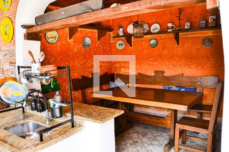 Casa à venda com 389m², 4 quartos e 4 vagasÁrea comum