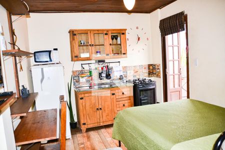 Casa à venda com 389m², 4 quartos e 4 vagasCasa 2 Quarto 