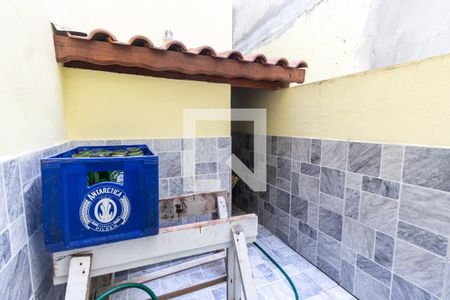 Casa à venda com 250m², 4 quartos e 2 vagas Casa à venda com 250m², 4 quartos e 2 vagasDetalhe