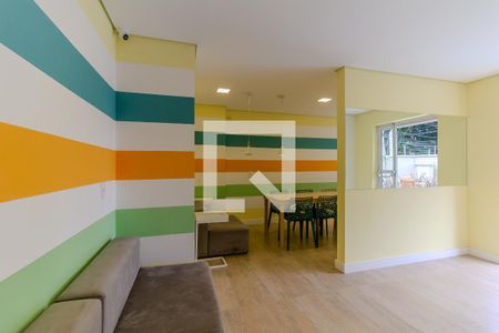 Apartamento à venda com 35m², 2 quartos e sem vaga Apartamento à venda com 35m², 2 quartos e sem vagaSalão de Festas