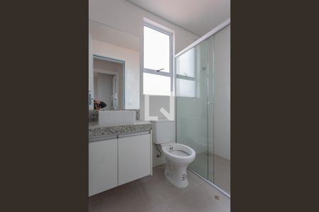 Apartamento à venda com 48m², 2 quartos e 2 vagas Apartamento à venda com 48m², 2 quartos e 2 vagasBanheiro