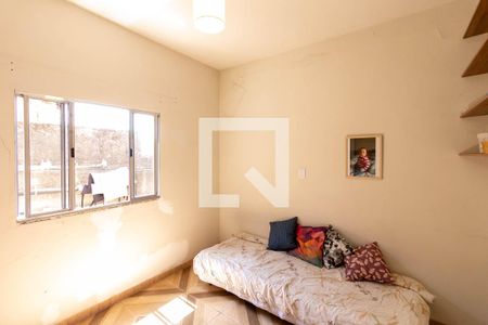 Casa à venda com 243m², 4 quartos e 2 vagasQuarto 2