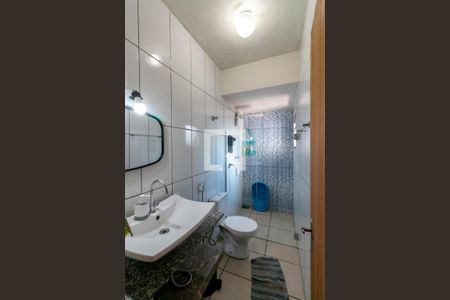 Casa à venda com 243m², 4 quartos e 2 vagasBanheiro Social