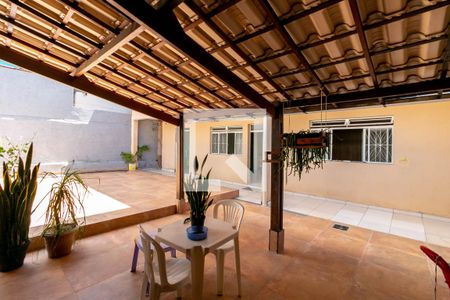 Casa à venda com 243m², 4 quartos e 2 vagasÁrea gourmet