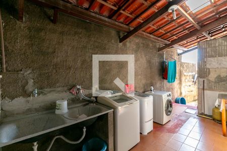 Casa à venda com 243m², 4 quartos e 2 vagasÁrea de Serviço