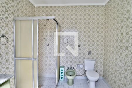 Casa à venda com 162m², 3 quartos e 4 vagas Casa à venda com 162m², 3 quartos e 4 vagasBanheiro
