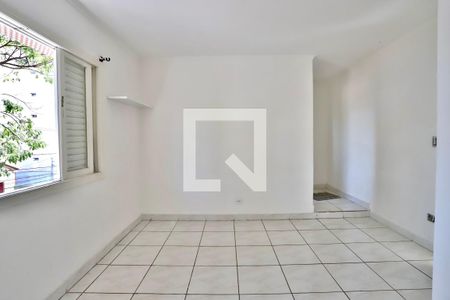 Casa à venda com 162m², 3 quartos e 4 vagas Casa à venda com 162m², 3 quartos e 4 vagasQuarto 2