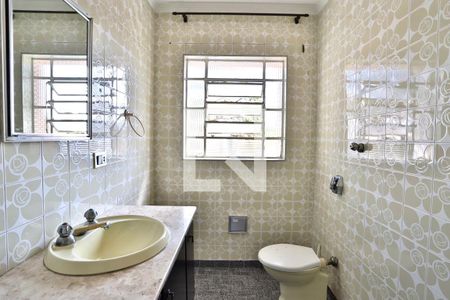 Casa à venda com 162m², 3 quartos e 4 vagas Casa à venda com 162m², 3 quartos e 4 vagasBanheiro do Quarto 2