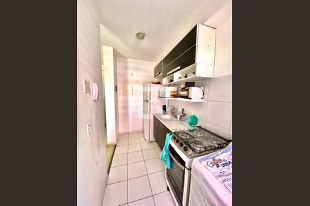 Apartamento à venda com 48m², 2 quartos e 1 vaga Apartamento à venda com 48m², 2 quartos e 1 vagaCozinha