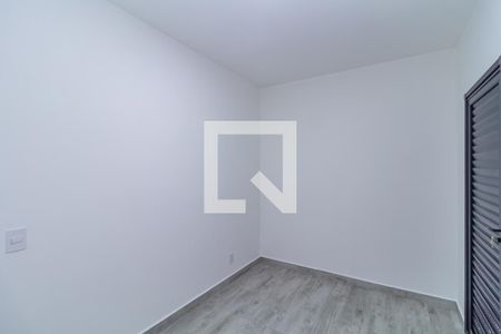 Quarto 1 de apartamento para alugar com 2 quartos, 56m² em Jardim Independência (são Paulo), São Paulo