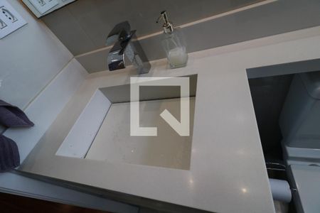 Apartamento à venda com 72m², 2 quartos e 1 vagaBanheiro - Pia