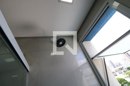 Apartamento à venda com 72m², 2 quartos e 1 vagaBanheiro - Chuveiro