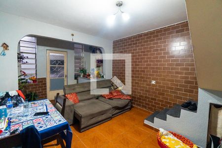 Casa à venda com 220m², 4 quartos e 2 vagasCasa 2 - Sala