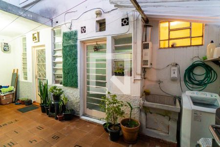 Casa à venda com 220m², 4 quartos e 2 vagasCasa 2 - Lavanderia