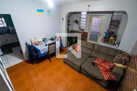Casa à venda com 220m², 4 quartos e 2 vagasCasa 2 - Sala