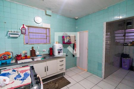 Casa à venda com 220m², 4 quartos e 2 vagasCasa 2 - Cozinha