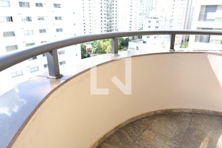 Apartamento para alugar com 227m², 3 quartos e 2 vagasVaranda 1