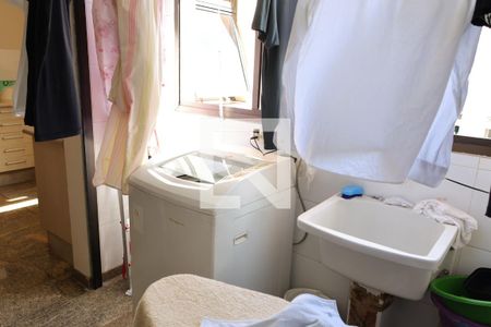 Apartamento para alugar com 227m², 3 quartos e 2 vagasLavanderia