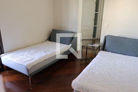 Apartamento para alugar com 227m², 3 quartos e 2 vagasQuarto 1