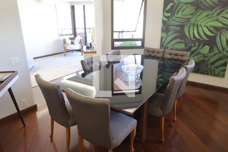 Apartamento para alugar com 227m², 3 quartos e 2 vagasSala de Jantar