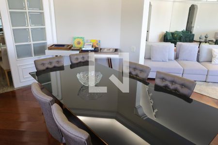 Apartamento para alugar com 227m², 3 quartos e 2 vagasSala de Jantar