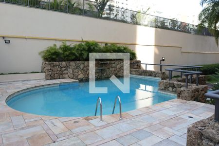 Apartamento para alugar com 227m², 3 quartos e 2 vagasÁrea comum - Piscina