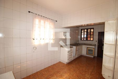 Casa à venda com 200m², 2 quartos e 1 vagaCozinha