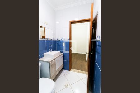 Casa à venda com 168m², 4 quartos e 4 vagas Casa à venda com 168m², 4 quartos e 4 vagasBanheiro do Quarto 4