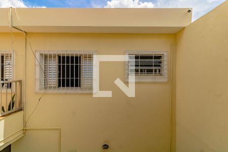 Casa à venda com 252m², 3 quartos e 5 vagas Casa à venda com 252m², 3 quartos e 5 vagasVista